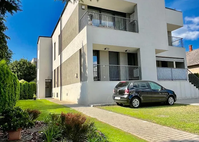 Mór8 Apartamento Balatonalmádi